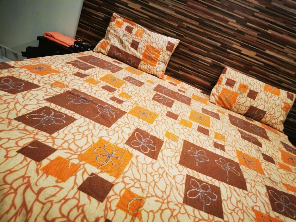 Gulshan Guest House Karaczi Zewnętrze zdjęcie