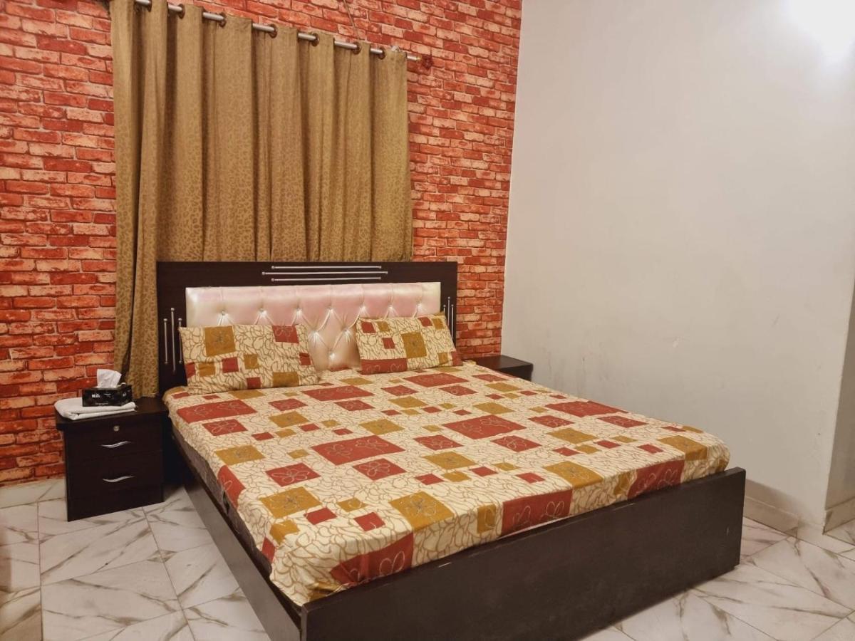 Gulshan Guest House Karaczi Zewnętrze zdjęcie