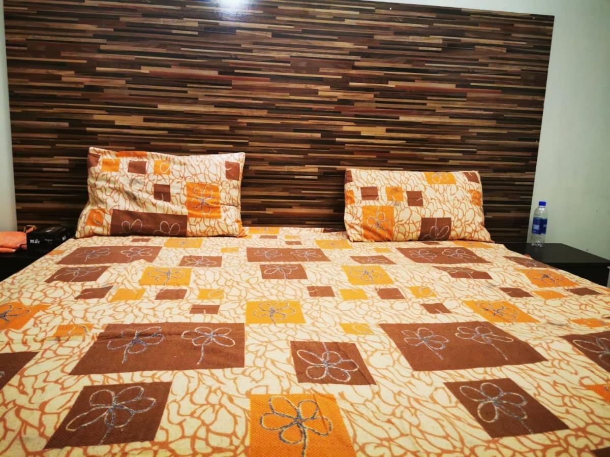 Gulshan Guest House Karaczi Zewnętrze zdjęcie