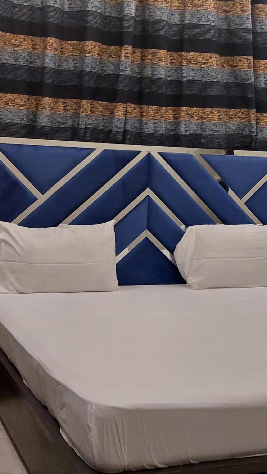 Gulshan Guest House Karaczi Zewnętrze zdjęcie