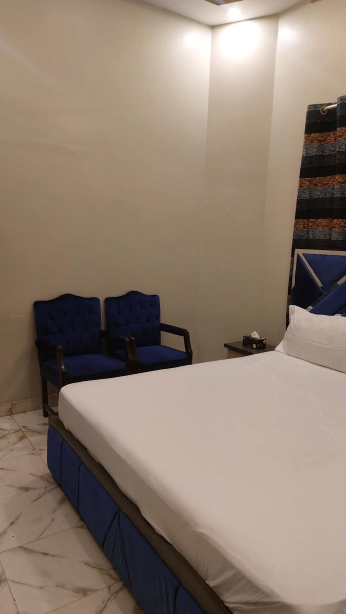 Gulshan Guest House Karaczi Zewnętrze zdjęcie