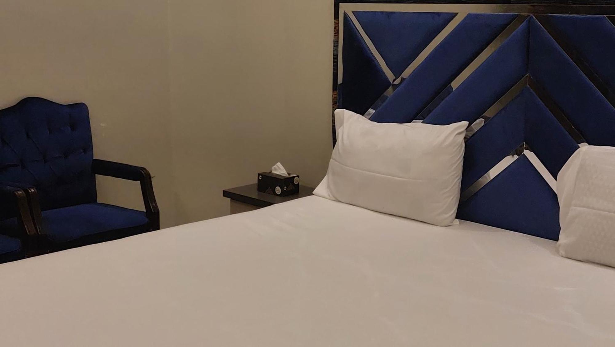 Gulshan Guest House Karaczi Zewnętrze zdjęcie