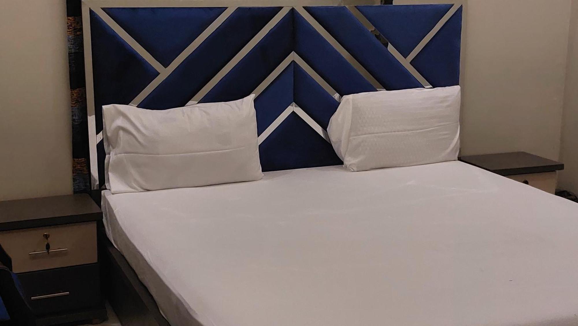 Gulshan Guest House Karaczi Zewnętrze zdjęcie